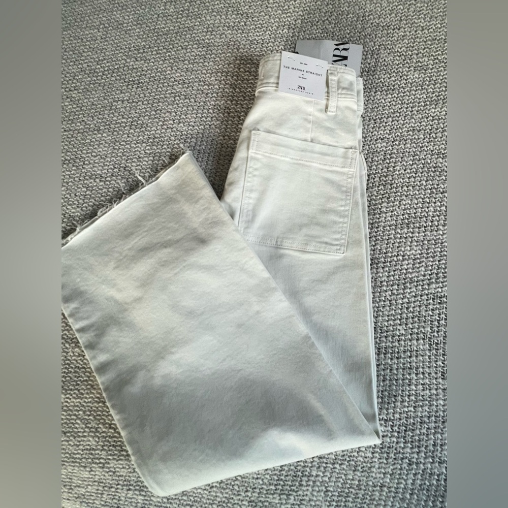 High waisted jeans